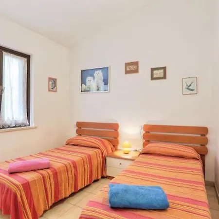 Le Querce - Lentisco Apartman *